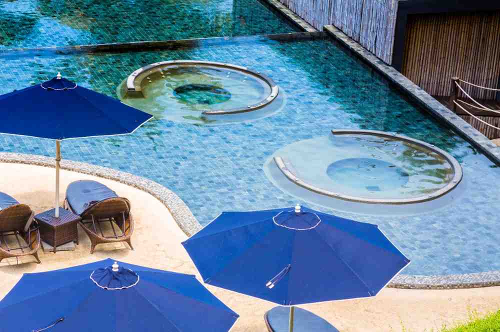 pool-cleaning-company