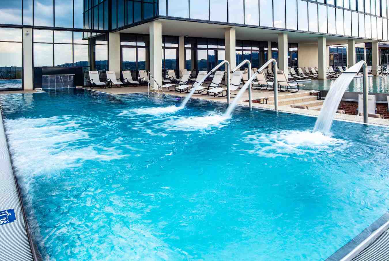 Commercial Pool AMC